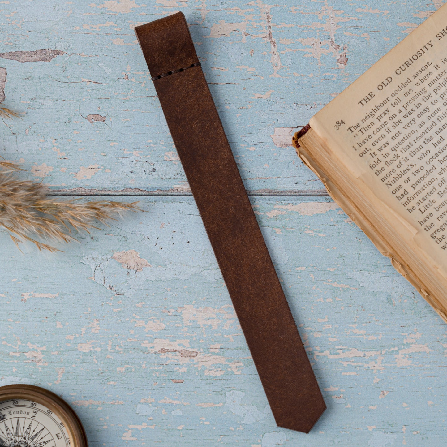 Slim Leather Bookmark – Personalised